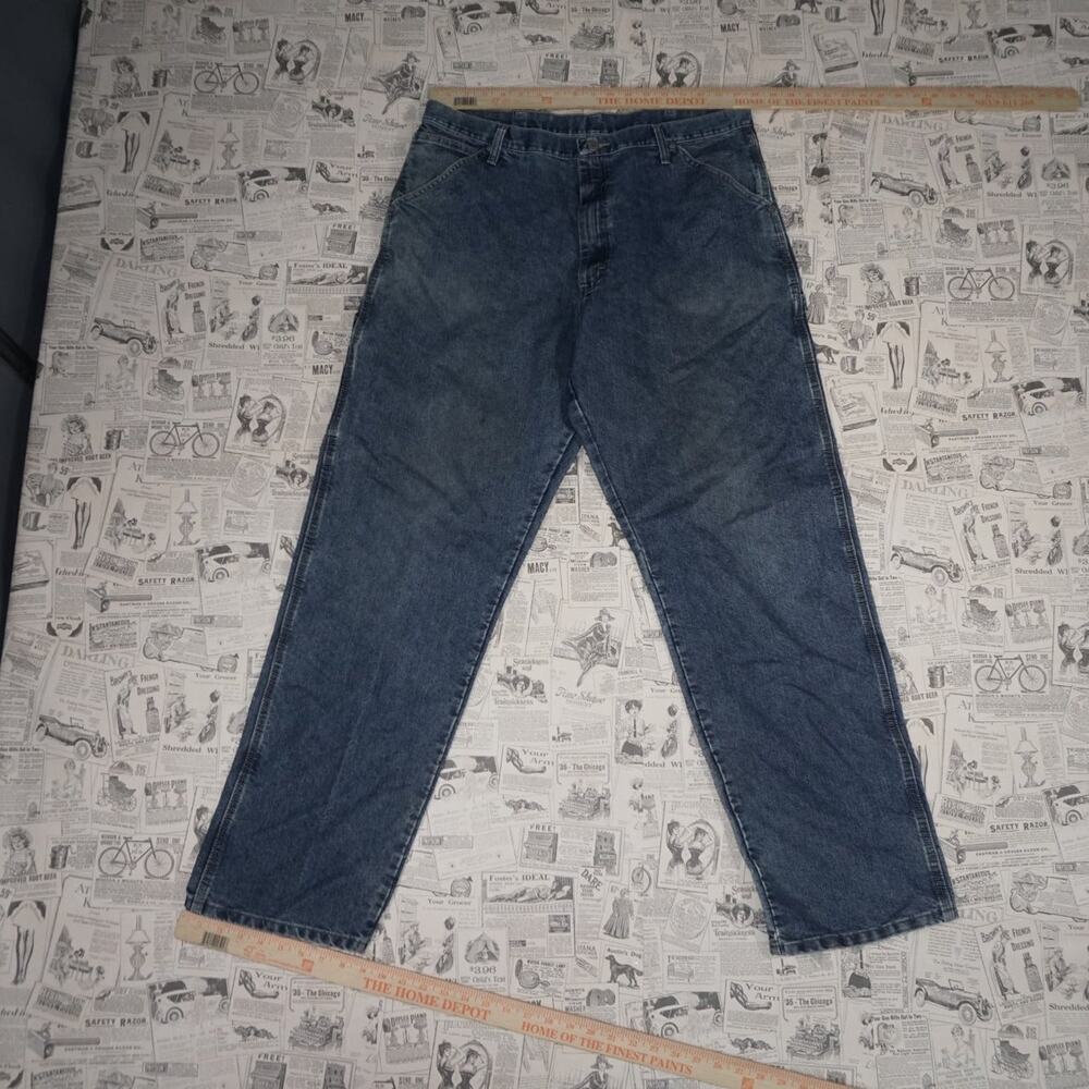 36X34 - Vintage Y2K Wrangler Pants essential faded denim
